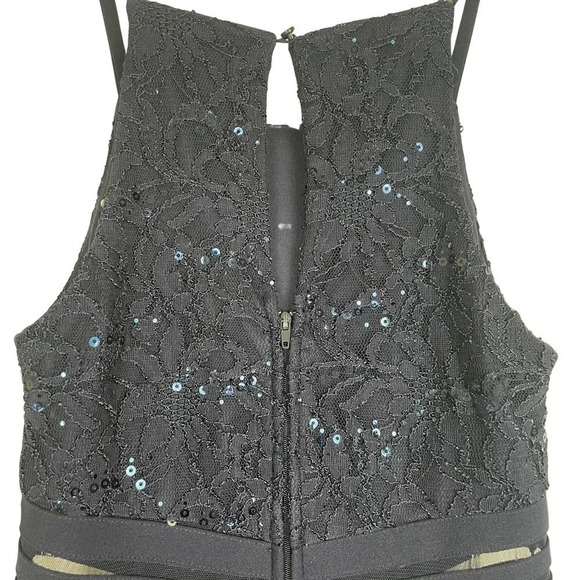 Windsor Navy Homecoming Dress with mesh waist detail and pockets • NWT • Size 1 - Picture 4 of 7